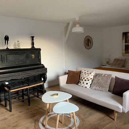 Livarot-Pays-d'Auge Dom'S Garden B&B 외부 사진